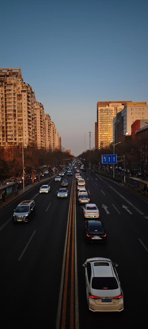 牌耀北京公户车牌照转让报价全攻略：2023最新行情与避坑指南