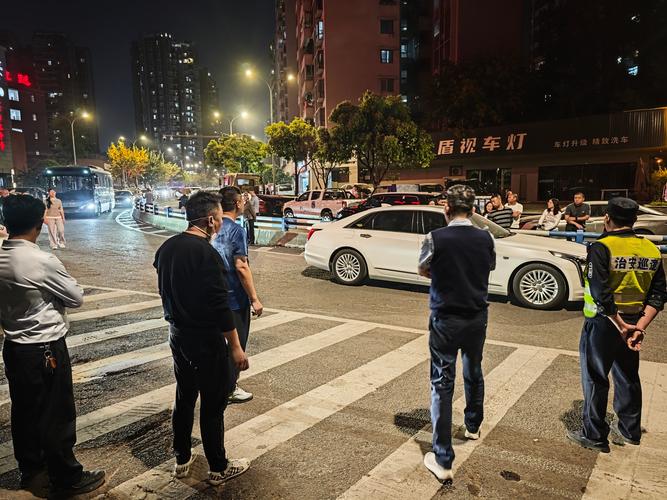 牌耀解码公司户北京车牌一拖一油标市场行情，小白必看